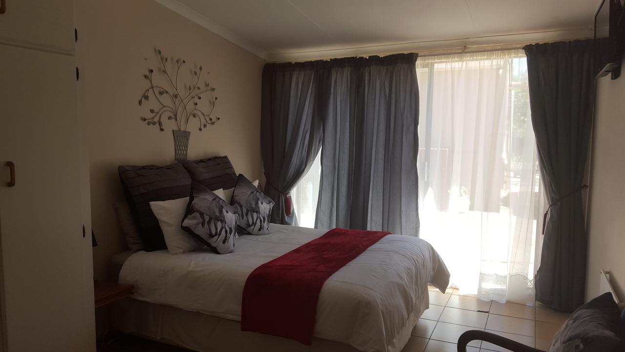 Sondela Bed & Breakfast Aliwal-Noord Buitenkant foto